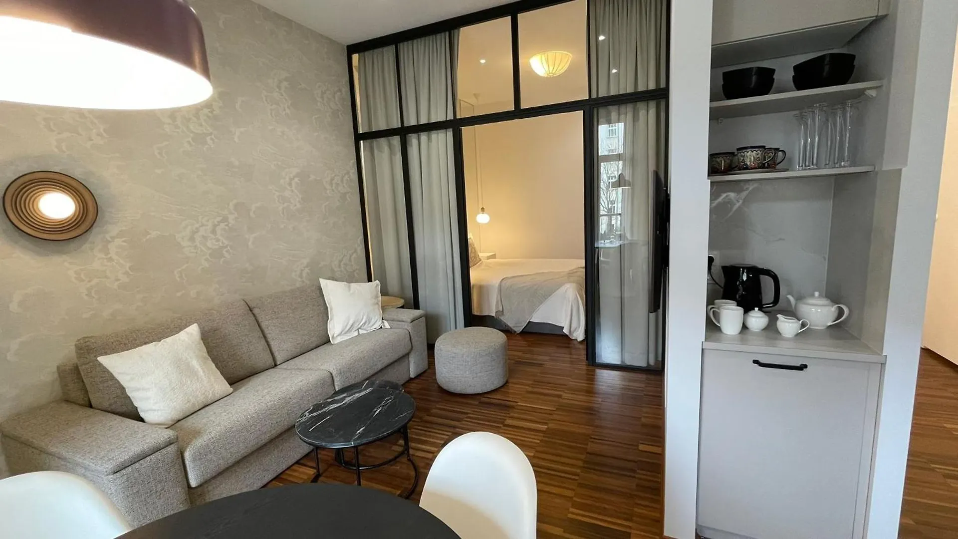 公寓 Elegancki Apartament Od Dziedzinca, 60M2, Parking, Rynek 700 M 弗罗茨瓦夫